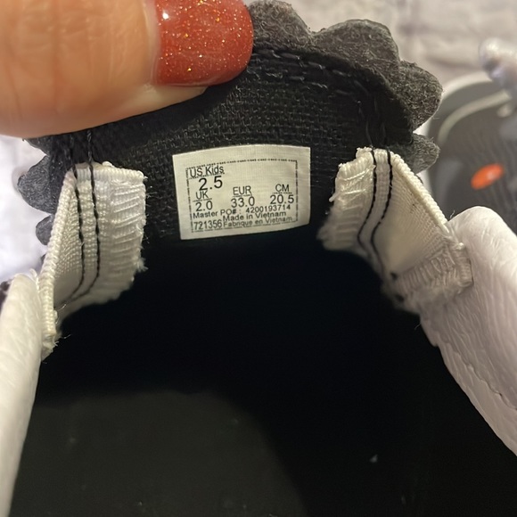 NWOT Vans Triceratops Slip-On - Size 2.5 Kids - Picture 14 of 14